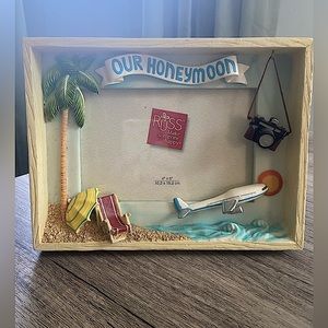 🍋Picture frame from Hallmark